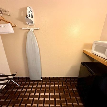Fairbridge Inn & Suites - Льюистон Экстерьер фото